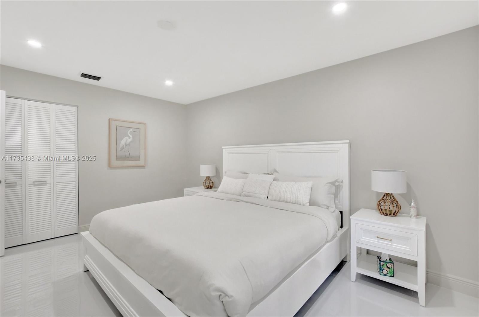 LA MIRADA AT BOCA POINTE - Residential