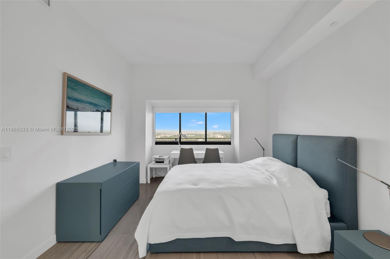 GRAN PARAISO CONDO - Residential