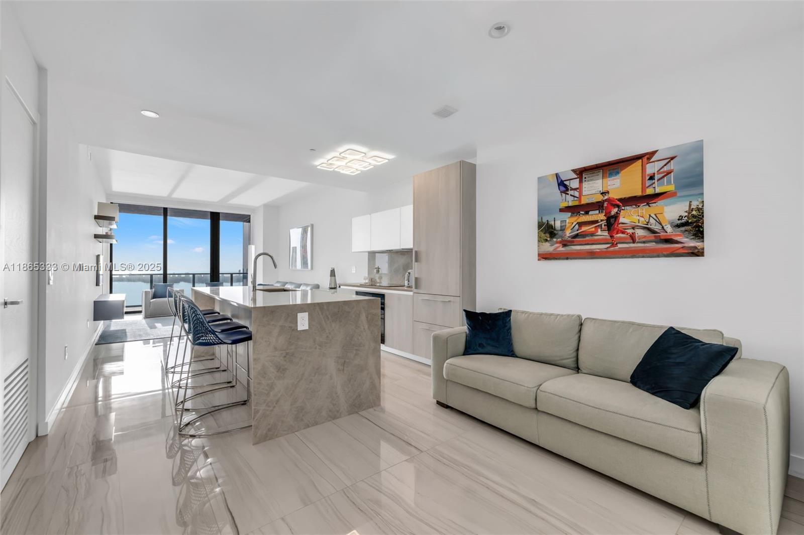 GRAN PARAISO CONDO - Residential