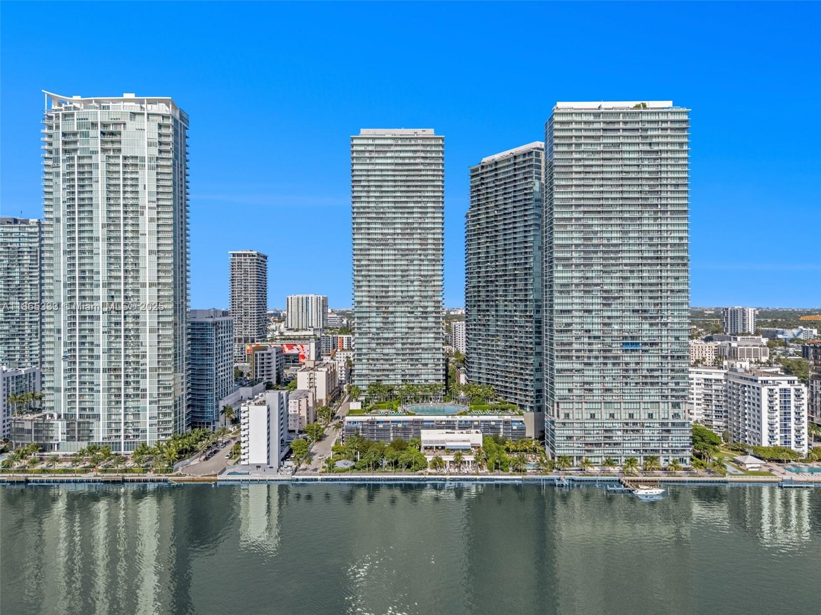 GRAN PARAISO CONDO - Residential