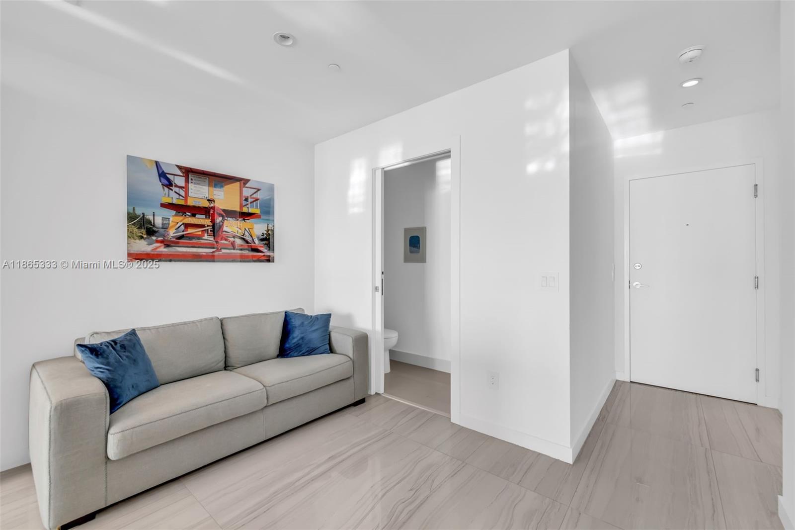 GRAN PARAISO CONDO - Residential