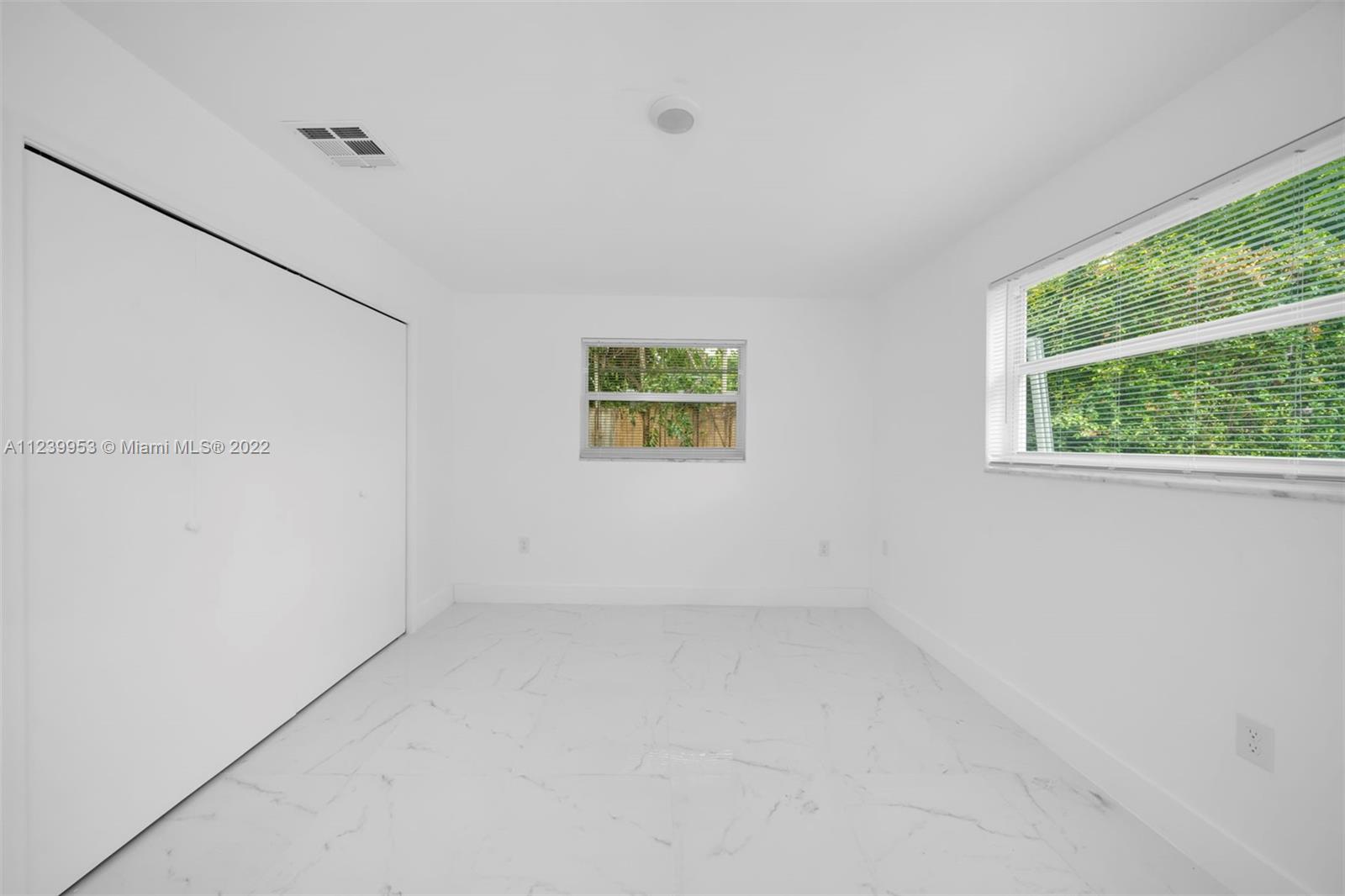 PALMETTO DUPLEXES ADDN NO - Residential Income