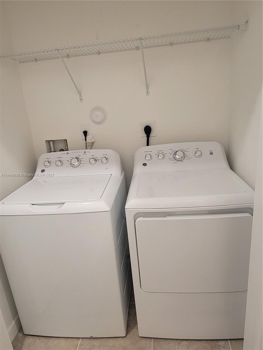 CELEBRATION POINTE - Residential Lease