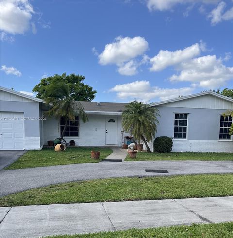 Photo of 12001 SW 118th St, Miami, FL 33186 (MLS # A12006241)