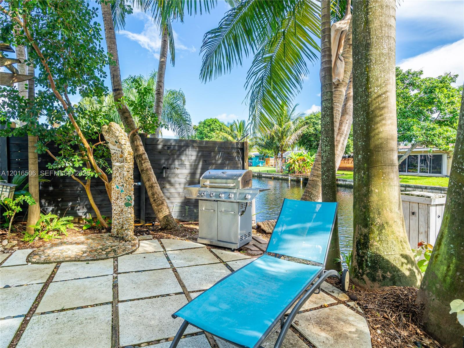 ROYAL PALM ACRES FIRST SE - Residential Lease