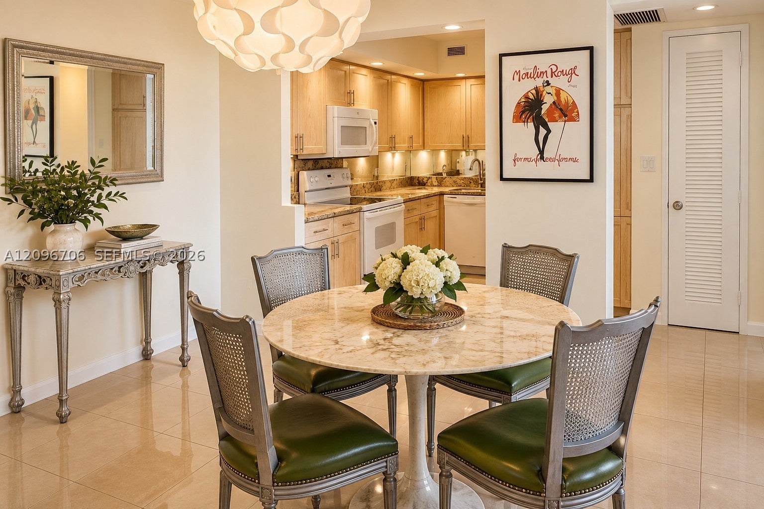 5600 Collins Ave 4P