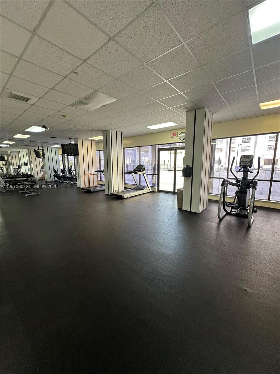 COMMODORE PLAZA CONDO - Residential