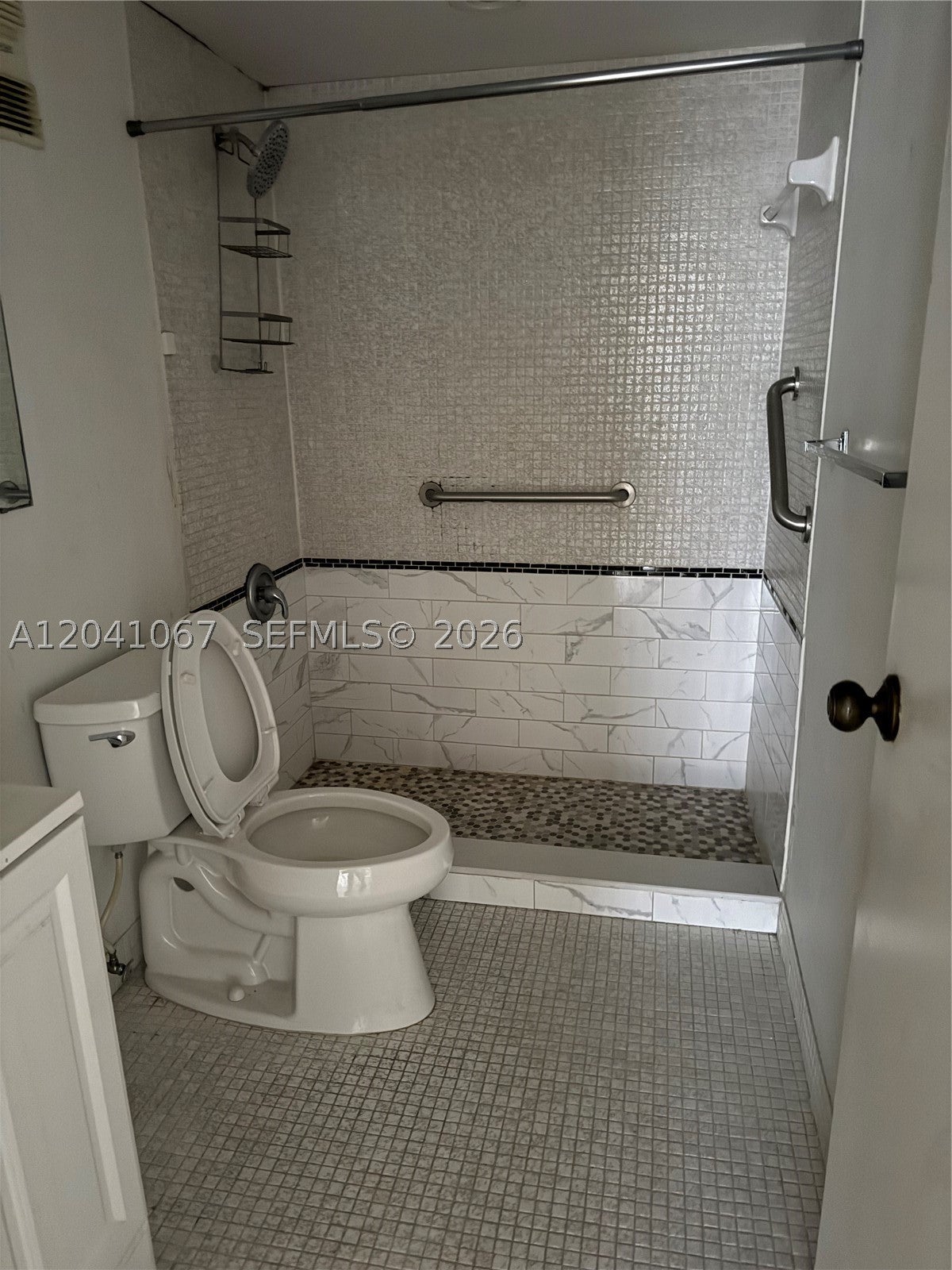 1825 W 44th Pl 707