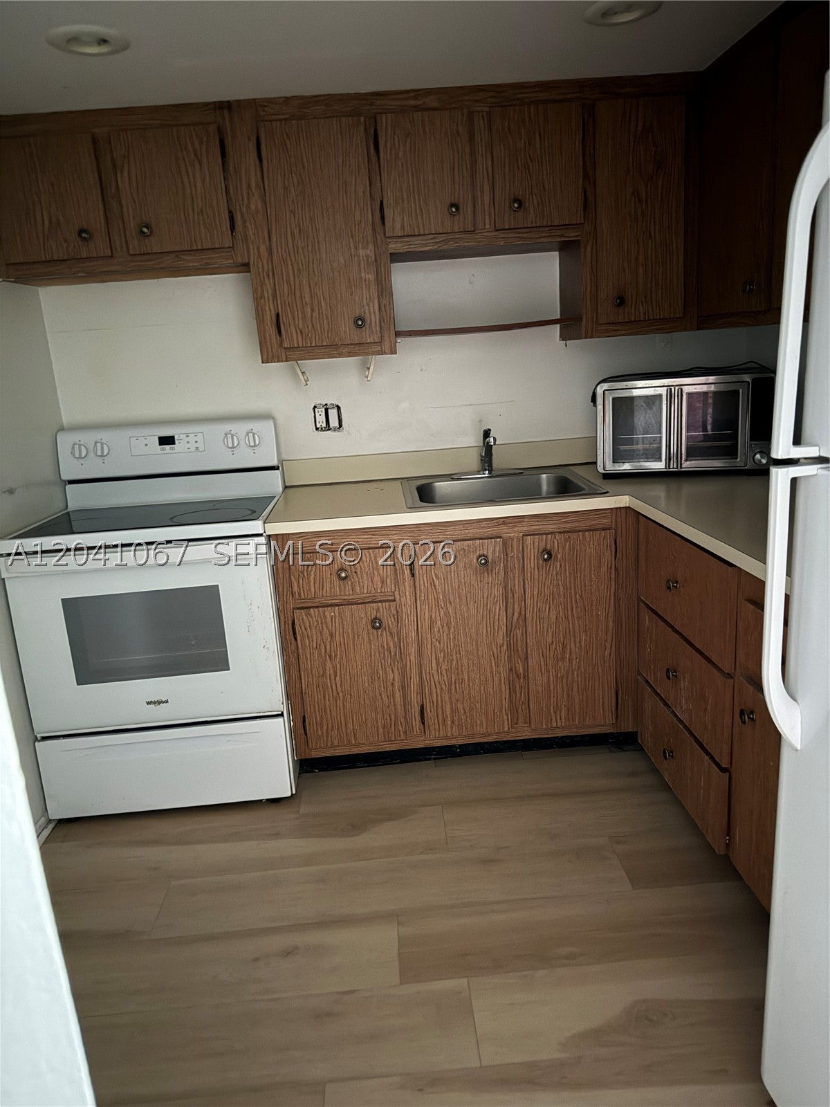 1825 W 44th Pl 707