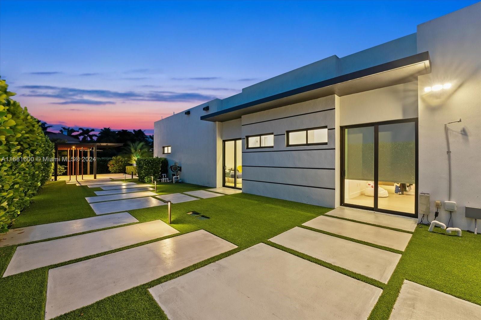OAK PARK - Residential