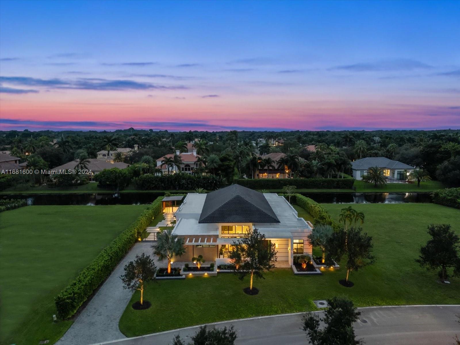 OAK PARK - Residential