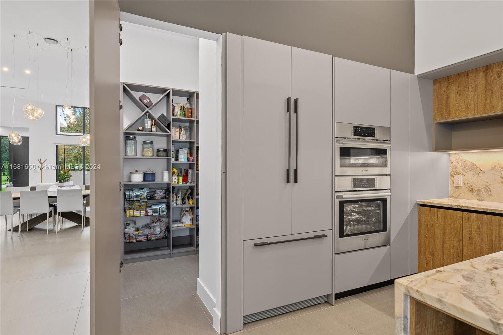 OAK PARK - Residential