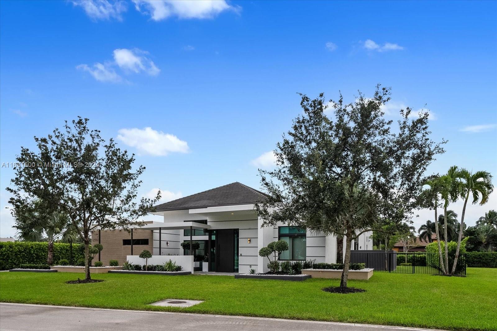 OAK PARK - Residential