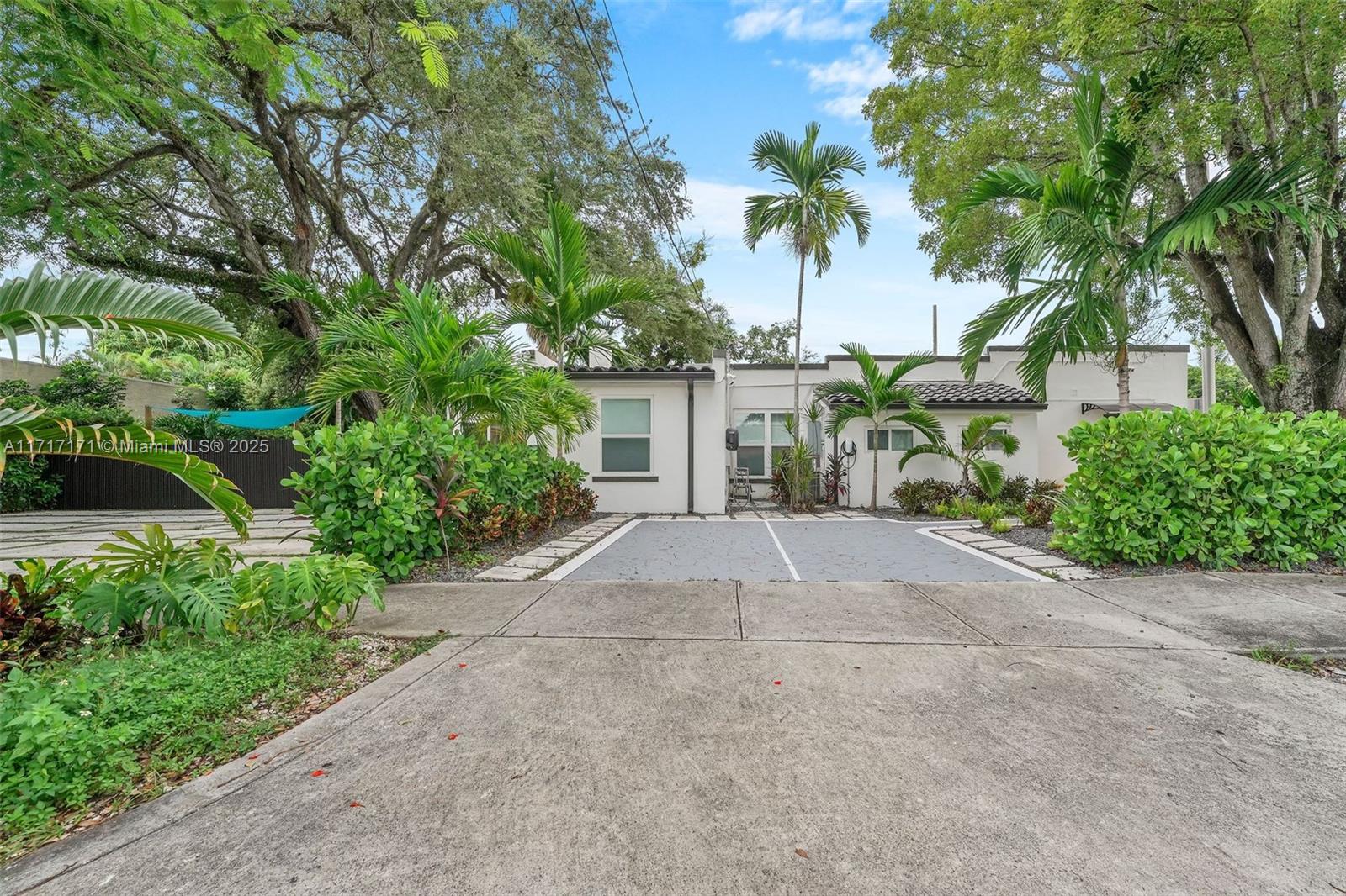 INVESTMENT OPPORTUNITY! Completely Remodeled Turnkey Income-Producing Property.Currently operating as a successful short term rental. This impeccable property features 3 separate units-2 Bed/1 Bath | 2 Bed/1 Bath | 1 Bed/1 Bath with ample parking, landscaping, outdoor terrace with BBQ & heat dome.Oversized Lot Size of 7,500 Sq Ft. This is a rare find in one of Miami’s most desirable locations.Live here with room to expand existing structure, or build duplexes. Also perfect for investors seeking immediate cash flow. Located in the Shenandoah neighborhood of Miami, known for its residential charm, family friendly, and proximity to popular districts like Brickell and Coconut Grove. Walking distance to restaurants, parks, supermarkets, schools.