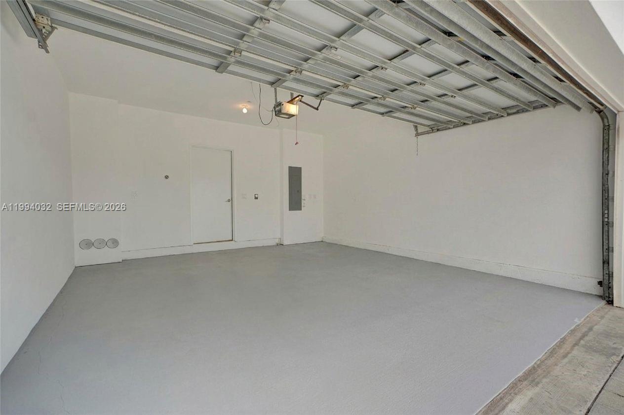 NORMANDY GOLF COURSE - Residential