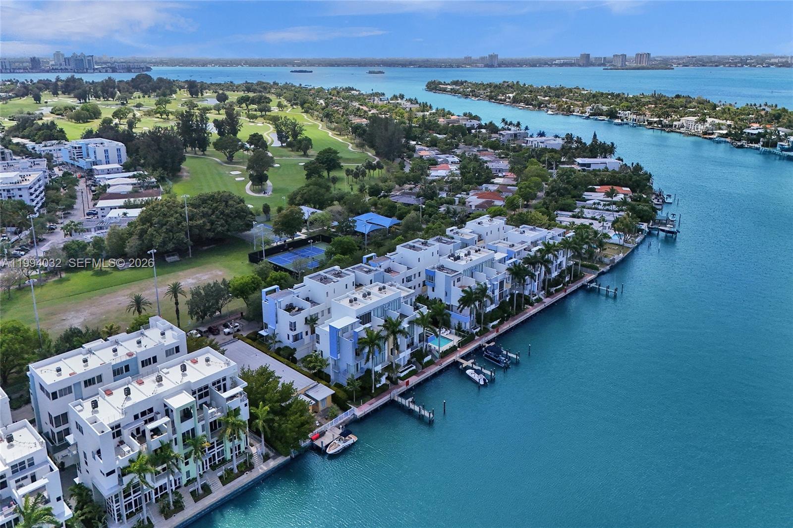 View photos, virtual tours, details... 163 N Shore Dr 163-6