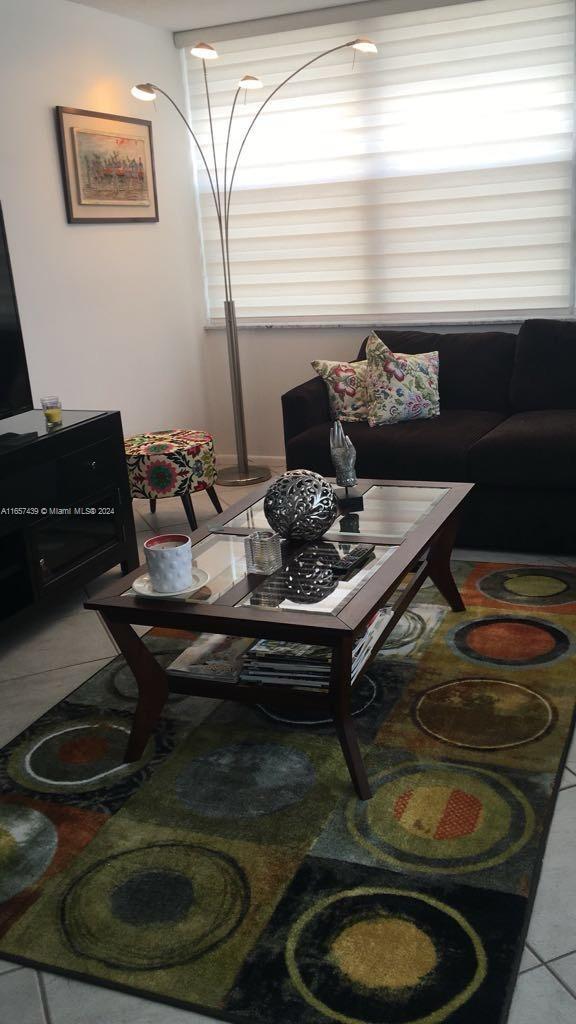 DEL PRADO MARINA - Residential