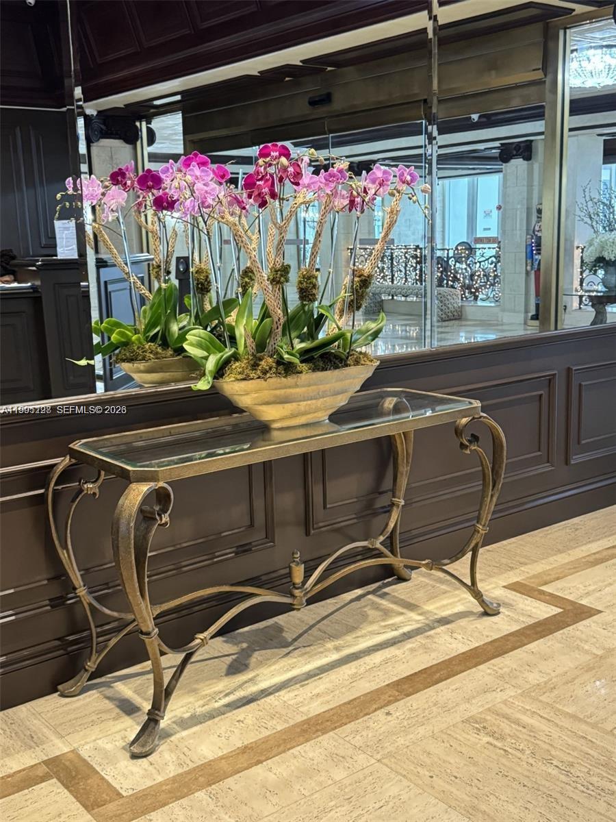 PARKER PLAZA CONDO ESTATE - Residential