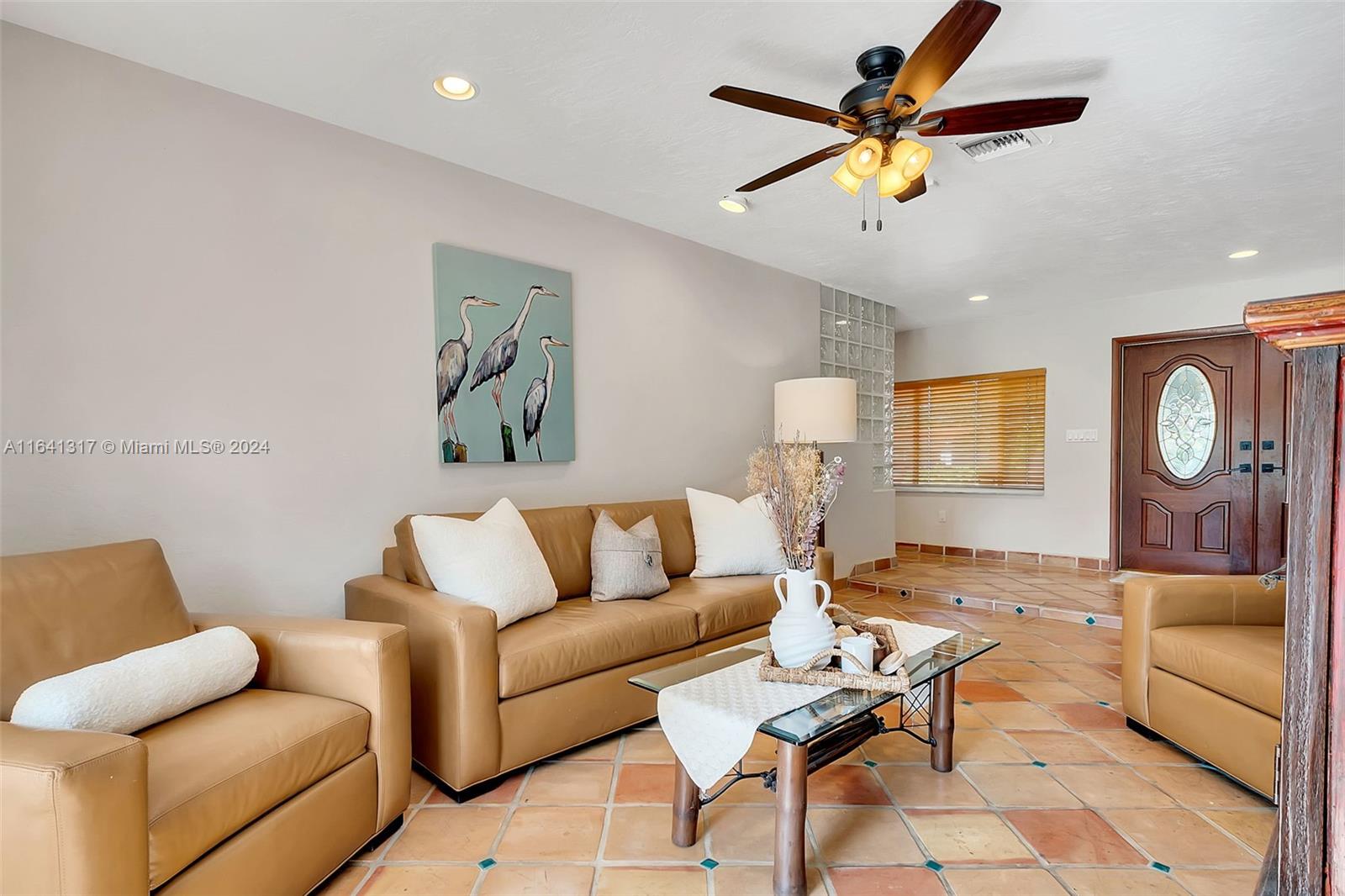 CORAL REEF ESTATES - Residential