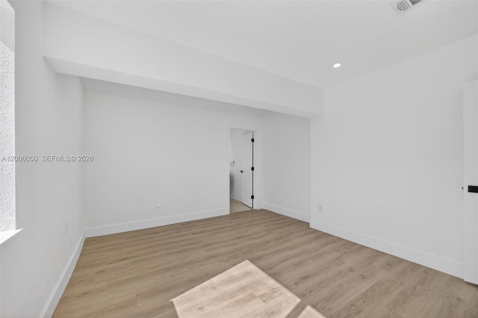 HMSTD LAKE PARK HOMES - Residential