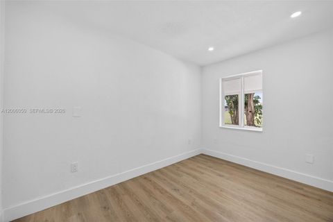 Tiny photo for 14700 SW 302nd St, Homestead, FL 33033 (MLS # A12006050)