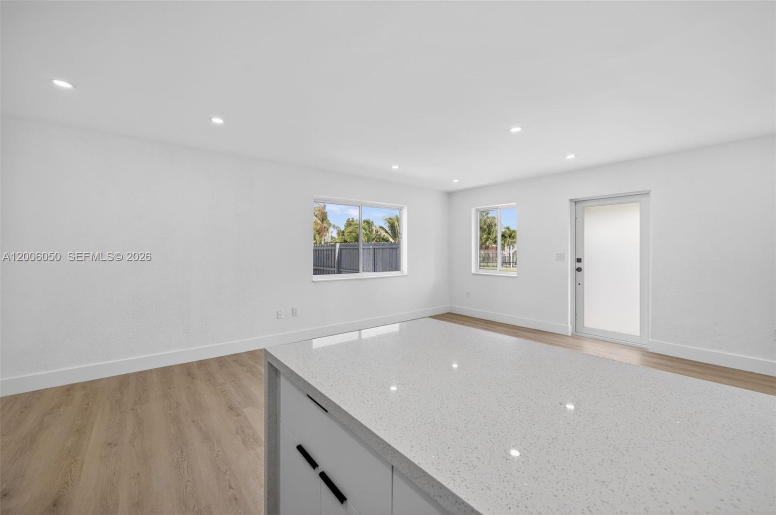 HMSTD LAKE PARK HOMES - Residential