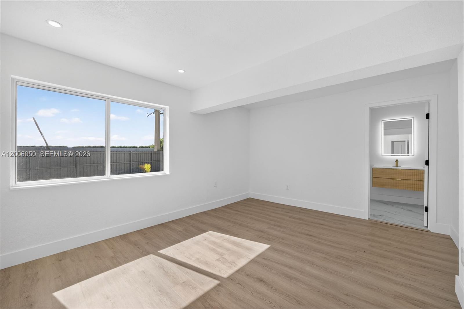 HMSTD LAKE PARK HOMES - Residential