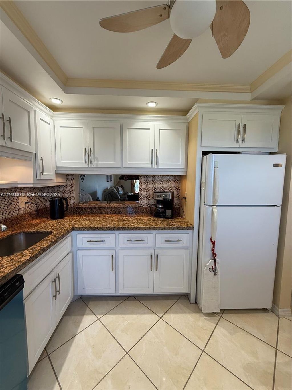 Photo of 4800 Hillcrest Ln #511, Hollywood, FL 33021 (MLS # A11924370)