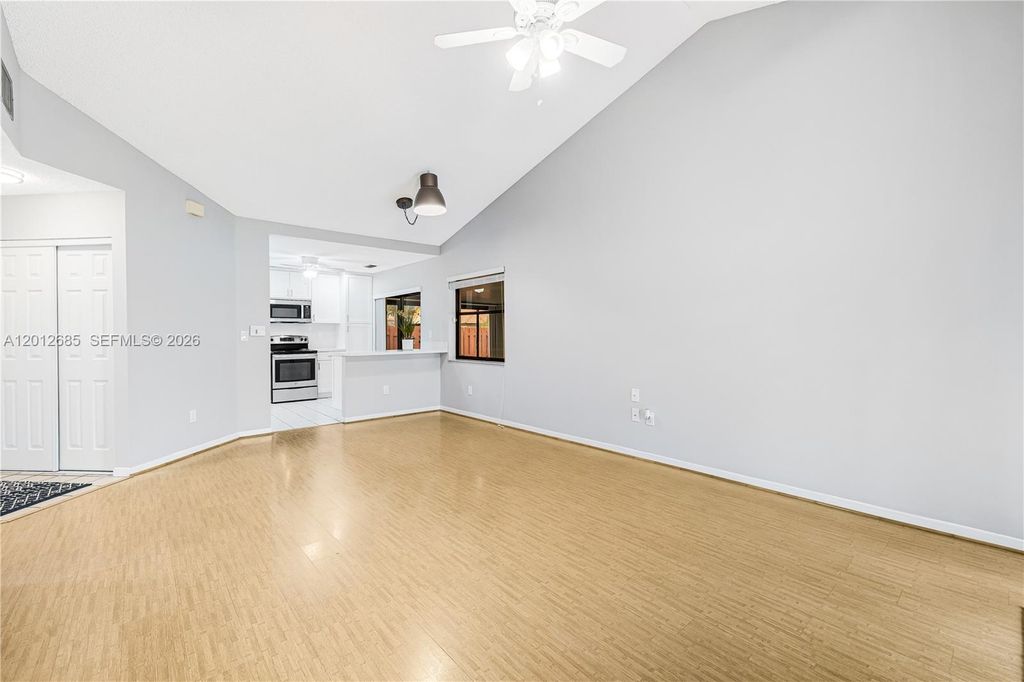 Photo of 11301 SW 4th St, Pembroke Pines, FL 33025 (MLS # A12012685)
