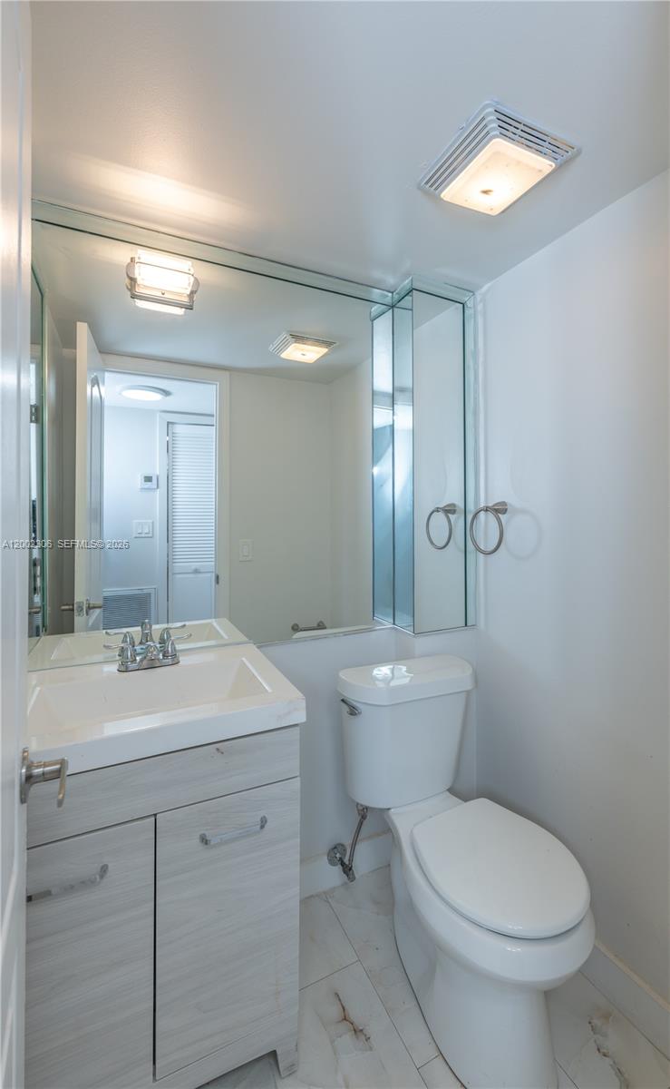 LE JEUNE HOUSE CONDO - Residential