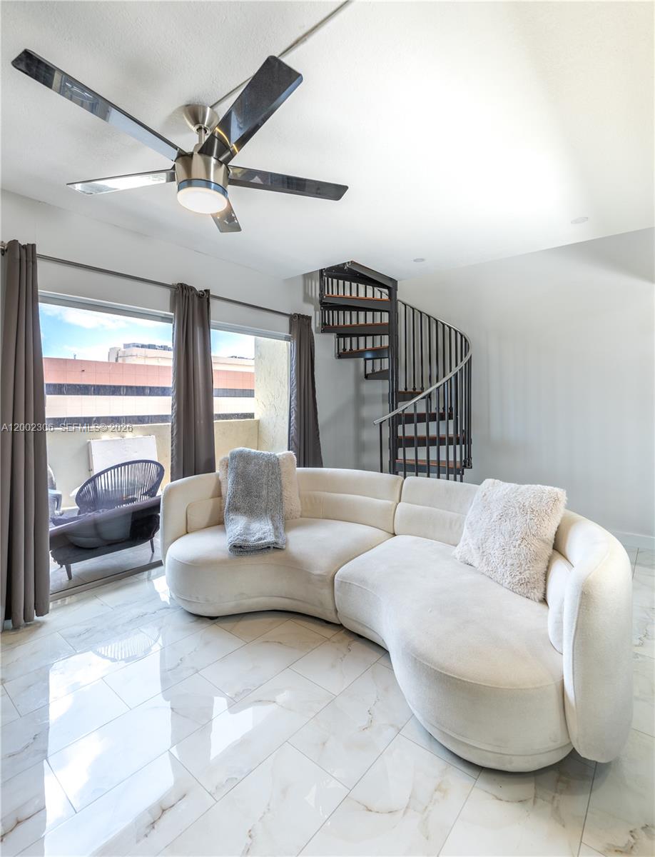 LE JEUNE HOUSE CONDO - Residential