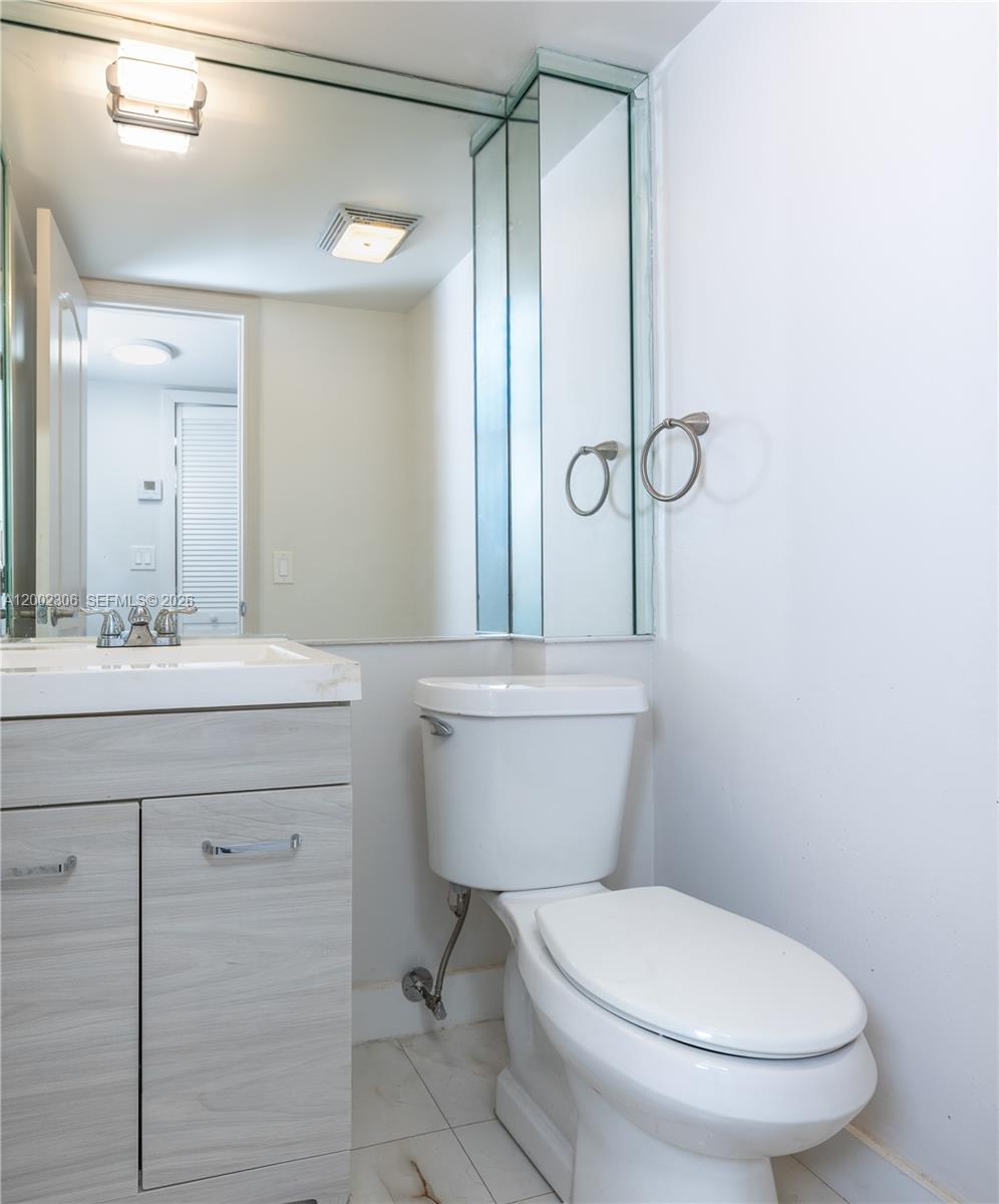 LE JEUNE HOUSE CONDO - Residential