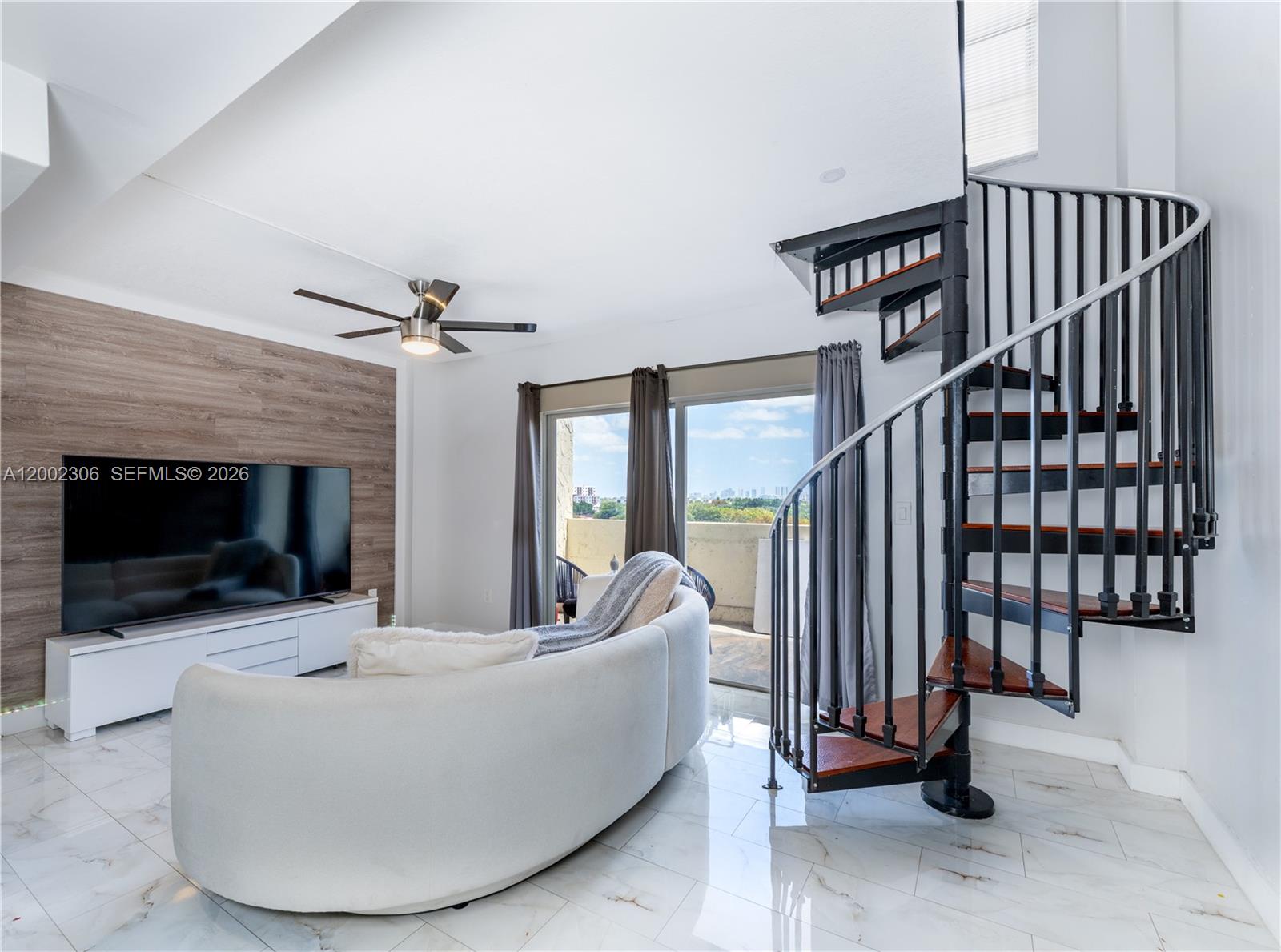 LE JEUNE HOUSE CONDO - Residential