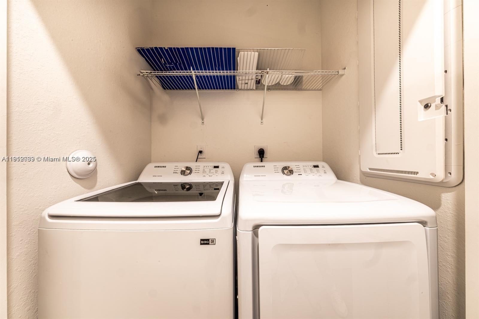 SILVER PALM RESIDENTIAL H - Residential