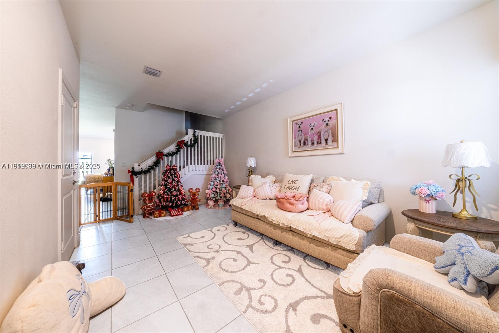 SILVER PALM RESIDENTIAL H - Residential