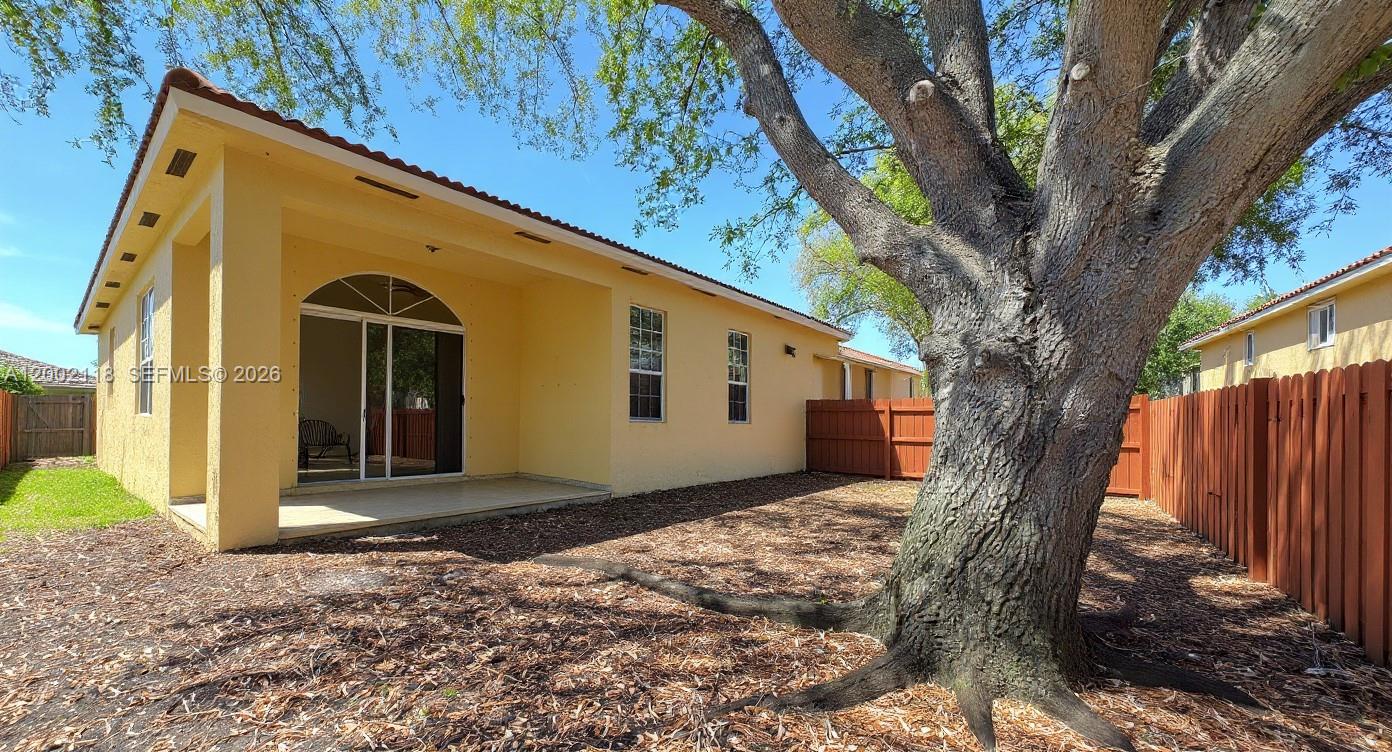 BISMARK HOMES AT VENEZIA - Residential Lease