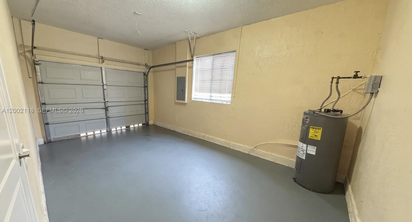 BISMARK HOMES AT VENEZIA - Residential Lease