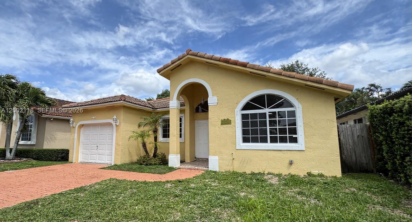 BISMARK HOMES AT VENEZIA - Residential Lease