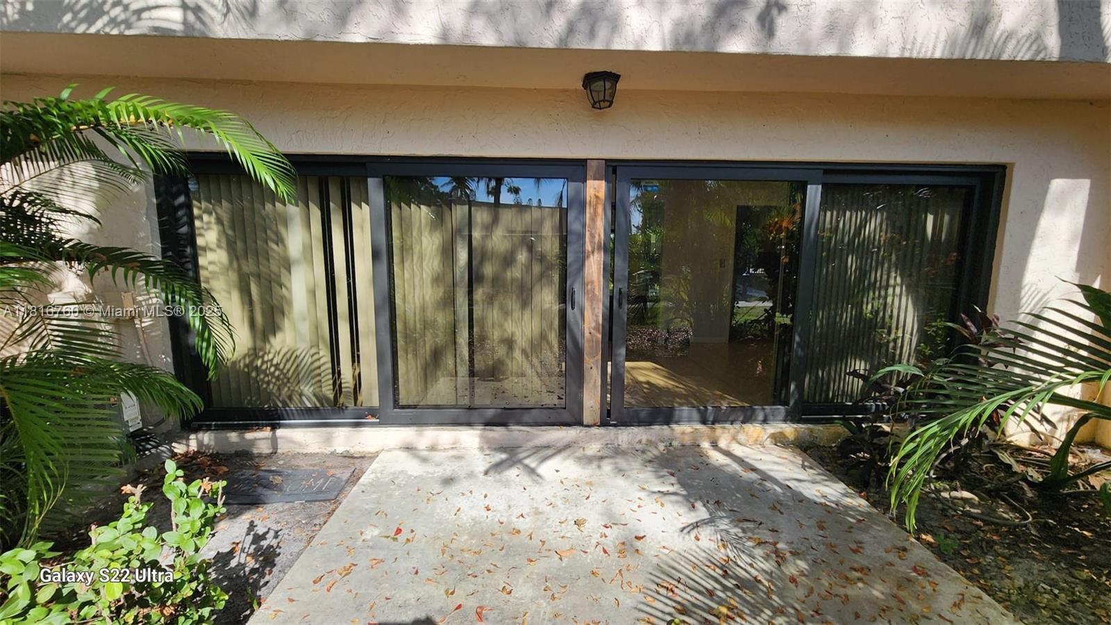 HILLS OF INVERRARY TRACT - Residential