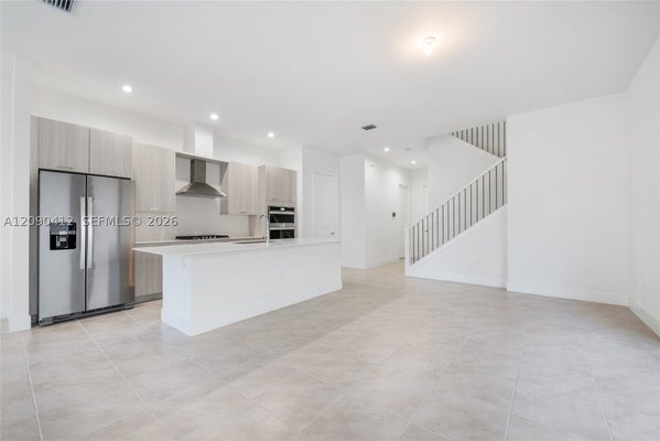 4408 NW 80TH AVE, DORAL, FL 33166 - Image afa2e16be45a032f8845a28e995df0d4/2537236900