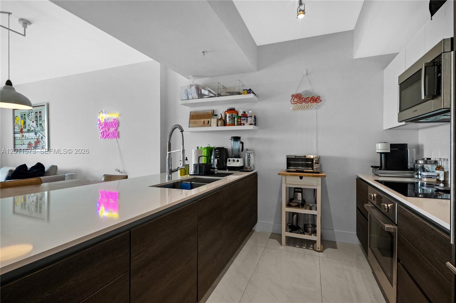 301 Altara Ave 823