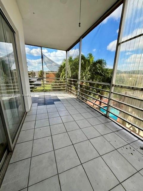 Rental Property at 4040 Nw 19th St 307, Lauderhill, Miami-Dade County, Florida - Bedrooms: 2 
Bathrooms: 2  - $1,900 MO.