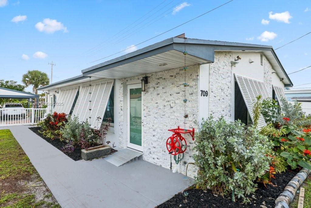 MELALEUCA GARDENS RESUB - Residential