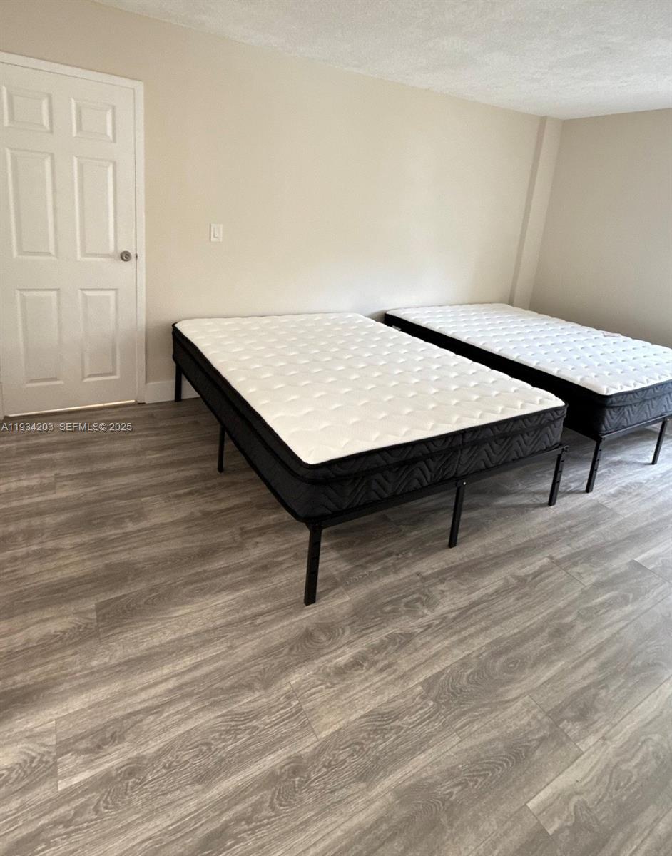 BAYSWATER COURT CONDO - Residential