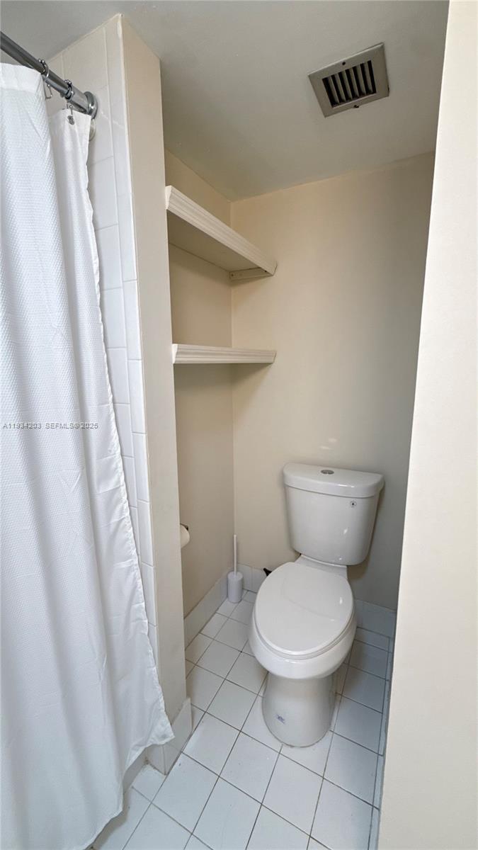 BAYSWATER COURT CONDO - Residential