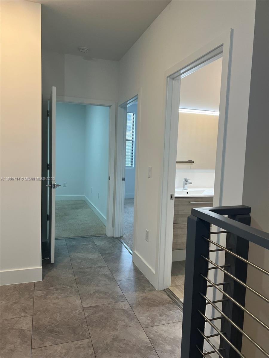 PLANTATION BUSINESS PARK - Residential Lease