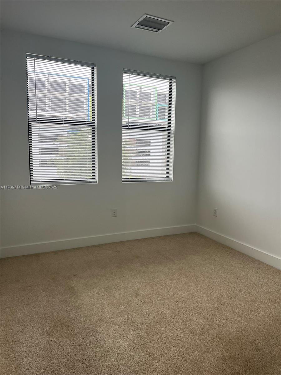 PLANTATION BUSINESS PARK - Residential Lease