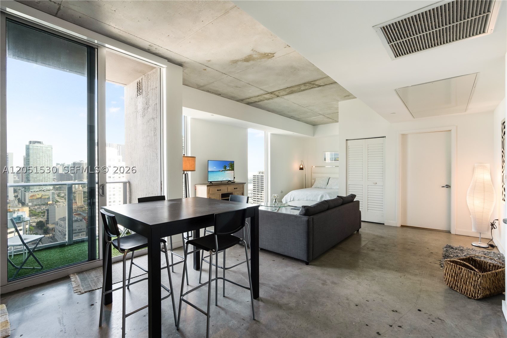 151 SE 1st St 3408