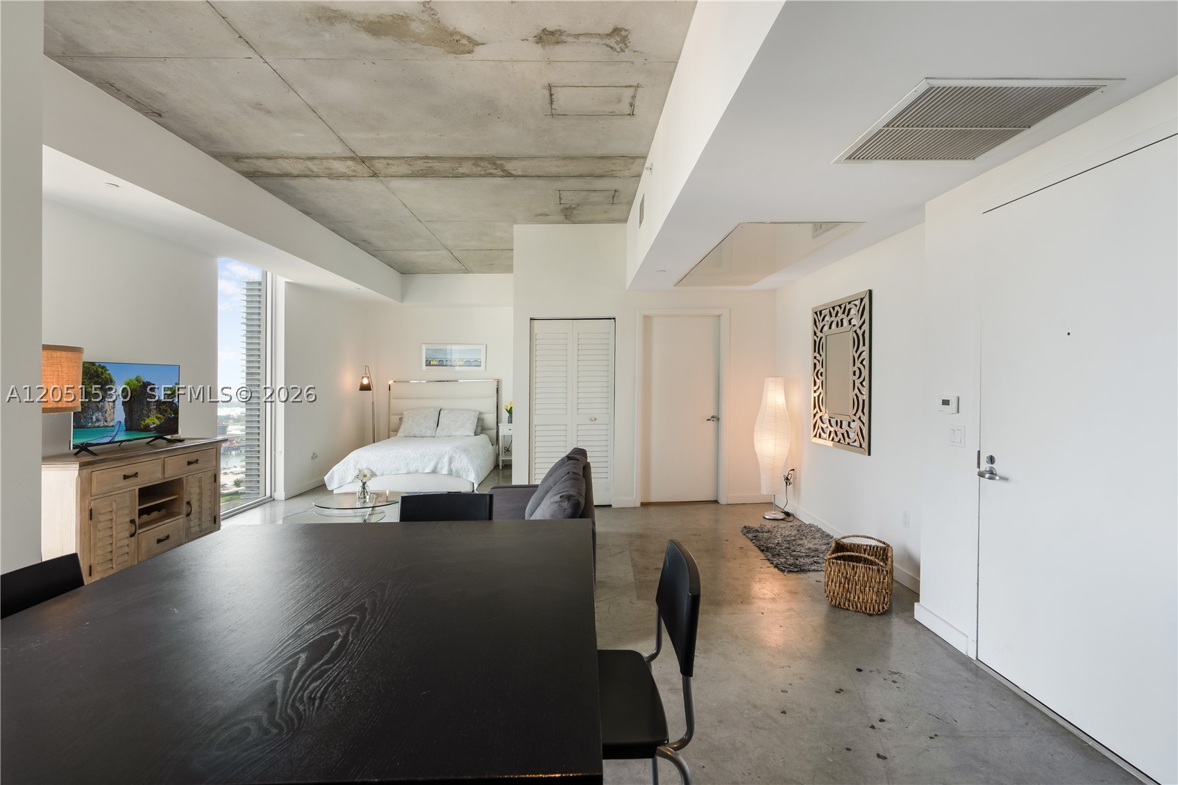 151 SE 1st St 3408