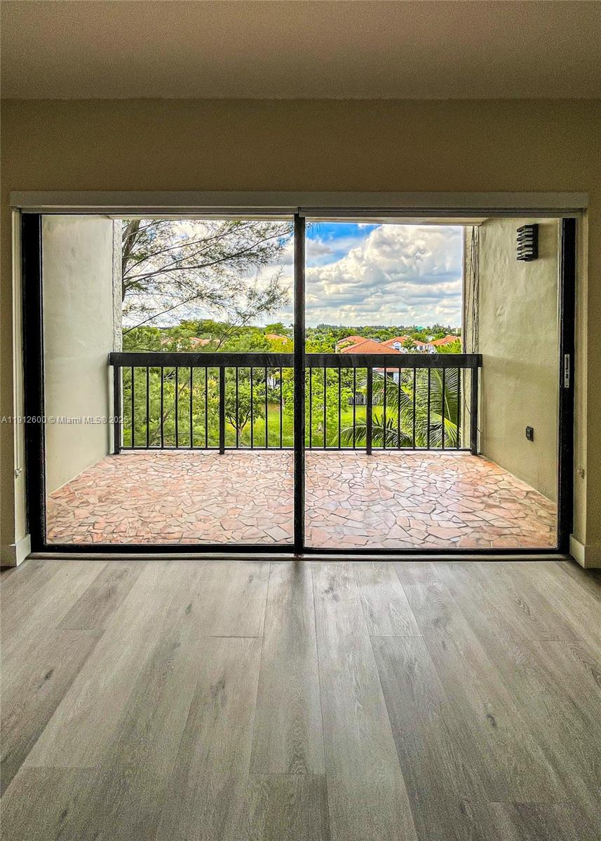 CARIBBEAN SPRINGS VILLAGE - Residential